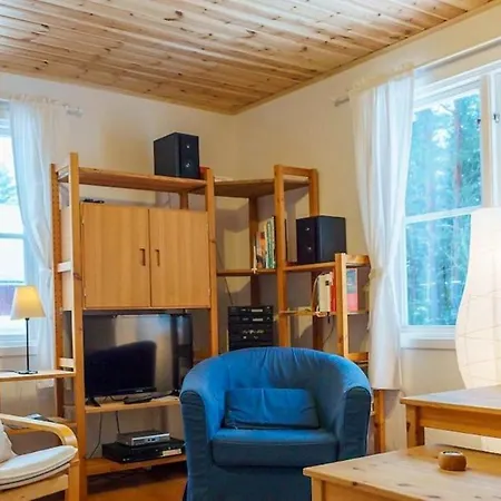 Exklusives Neubau-chalet Mit 5 Schlafzimmern *
